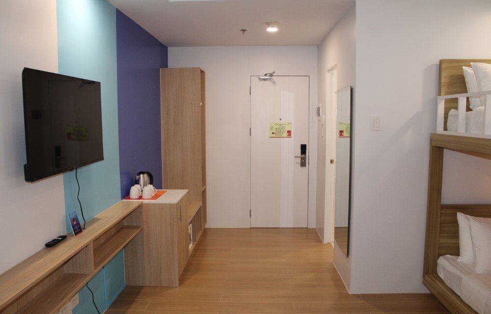 Standard Quad - 2 Bunk Beds